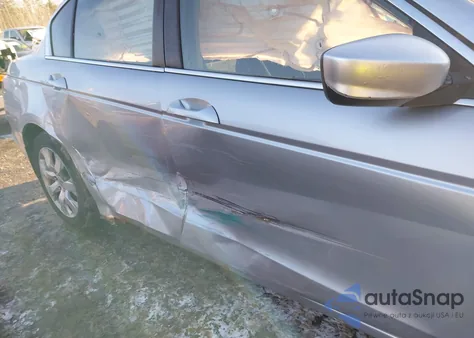 2010 Honda Accord 2.4 Ex from USA, damaged, VIN 1HGCP2F75AA082801